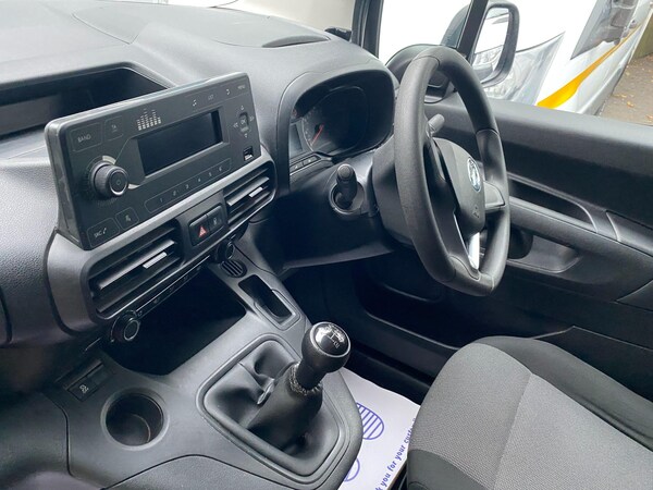 Used Vauxhall Combo 2019 for sale - 76239354: Photo 9