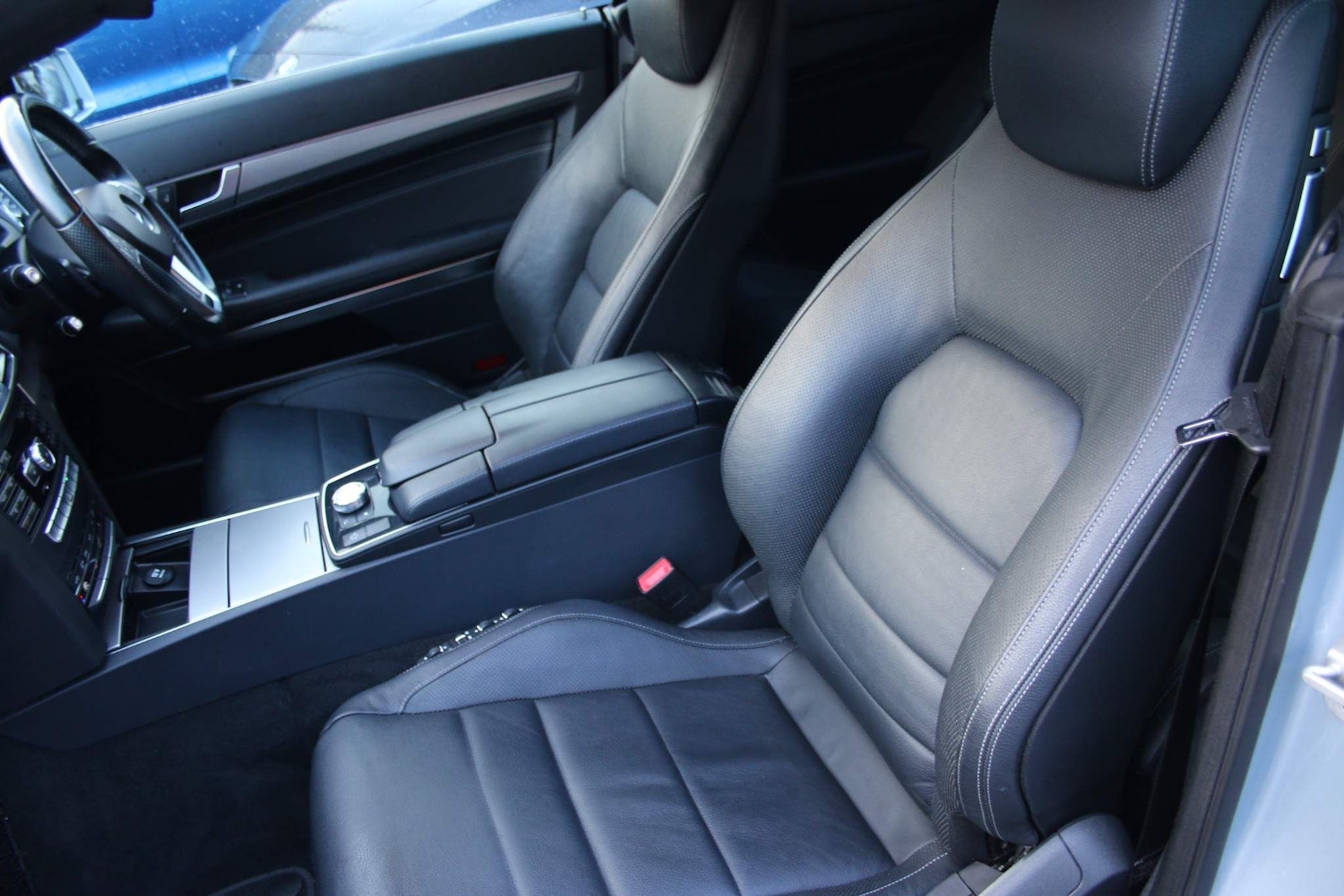 Used Mercedes-Benz E Class 2014 for sale - 76990268: Photo 17