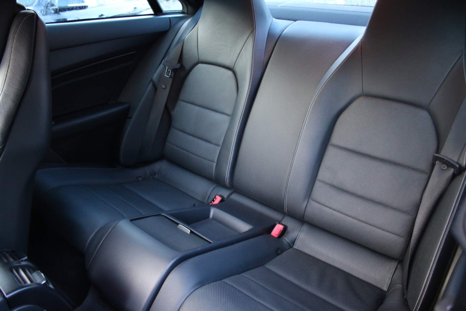 Used Mercedes-Benz E Class 2014 for sale - 76990268: Photo 18