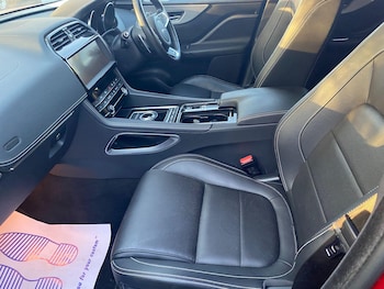 Used Jaguar F-Pace 2019 for sale - 79509046: Photo