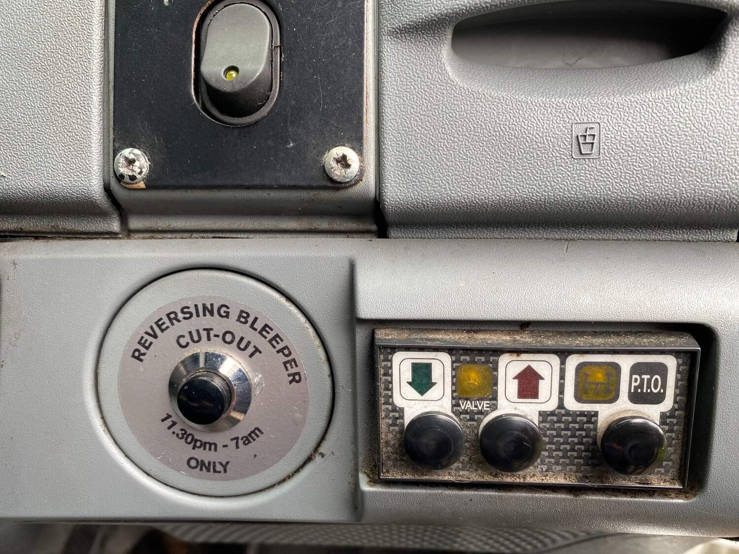 Vehicle 29