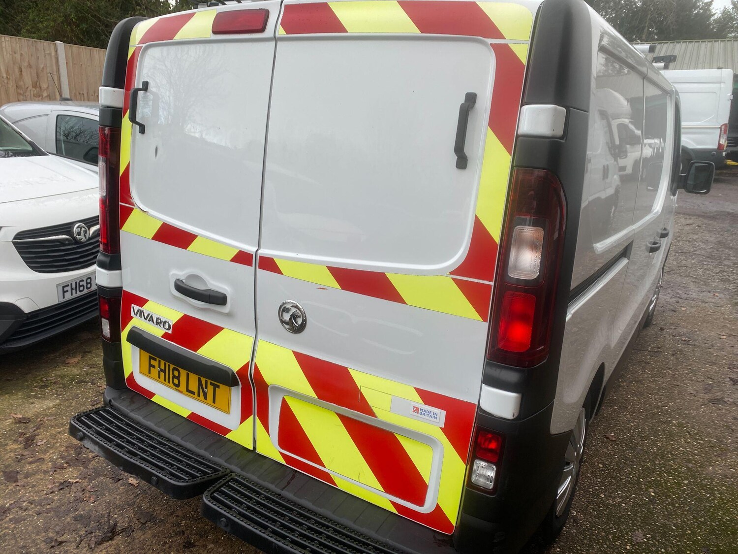 Used Vauxhall Vivaro 2018 for sale - 77305027: Photo 3
