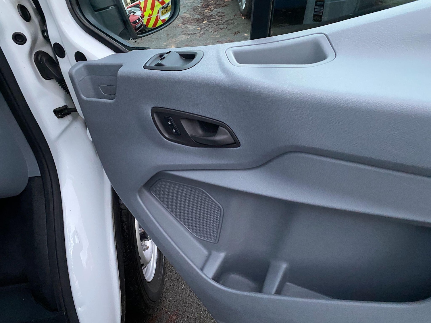 Used Ford Transit 2018 for sale - 77016192: Photo 9