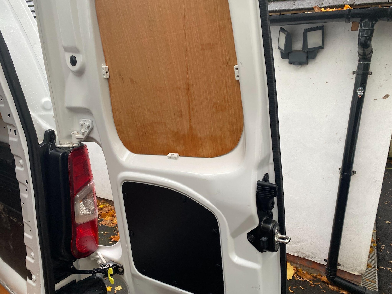 Used Peugeot Partner 2022 for sale - 76371104: Photo 17