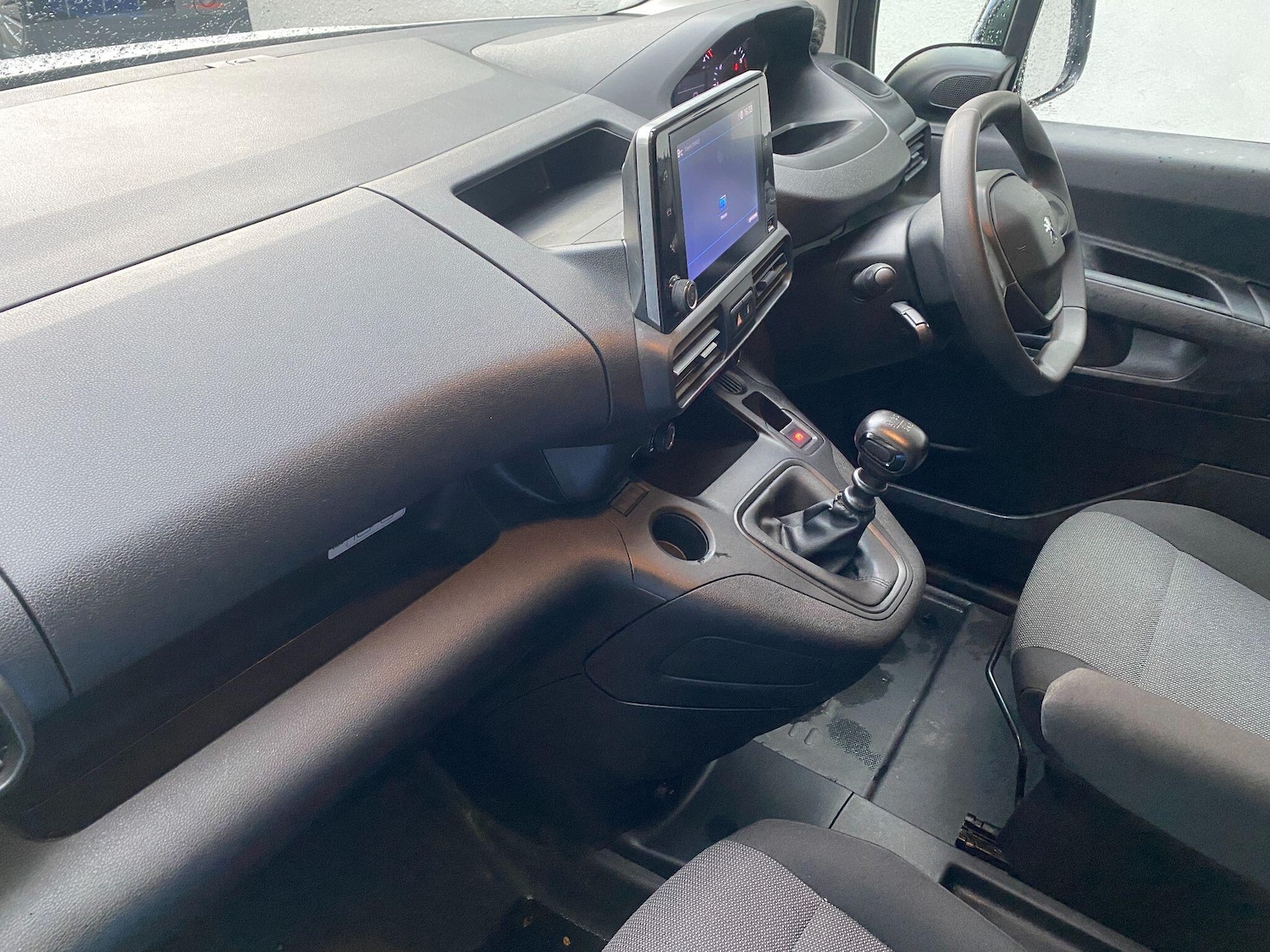 Used Peugeot Partner 2022 for sale - 76371104: Photo 8