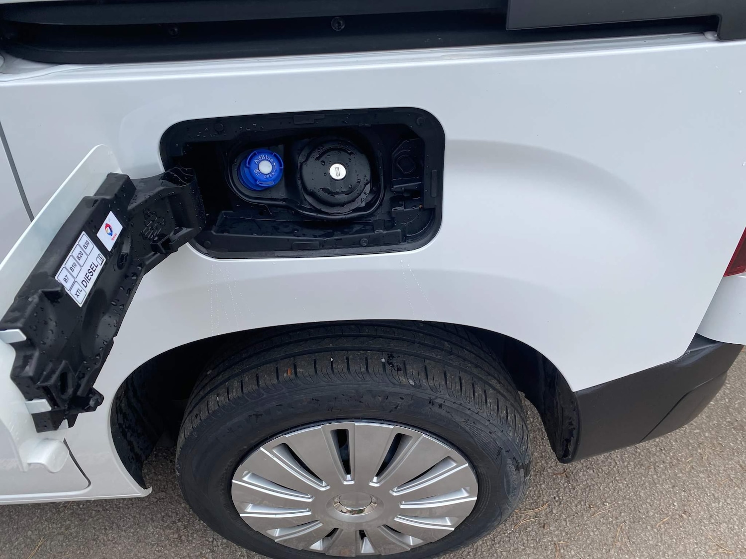 Used Peugeot Partner 2021 for sale - 76994438: Photo 14