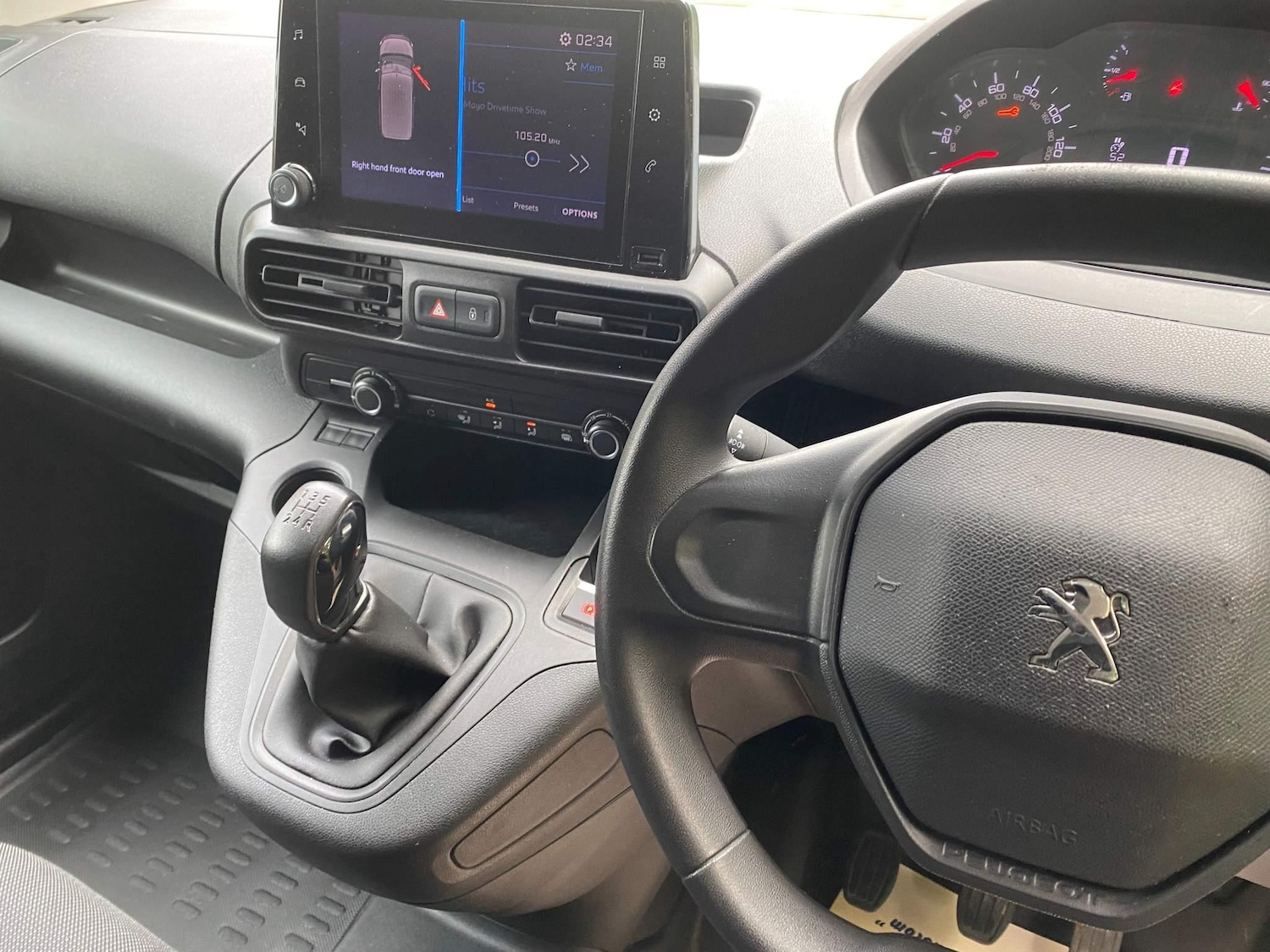 Used Peugeot Partner 2021 for sale - 76994438: Photo 5