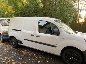Used Renault Kangoo 2018 for sale - 76378022: Photo