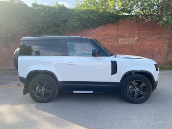 Used Land Rover Defender 90 2021 for sale - 79324741: Photo