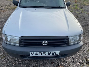 Used Mazda B2200 1999 for sale - 76425573: Photo