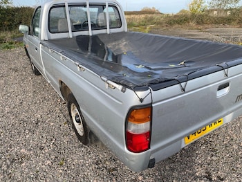 Used Mazda B2200 1999 for sale - 76425573: Photo