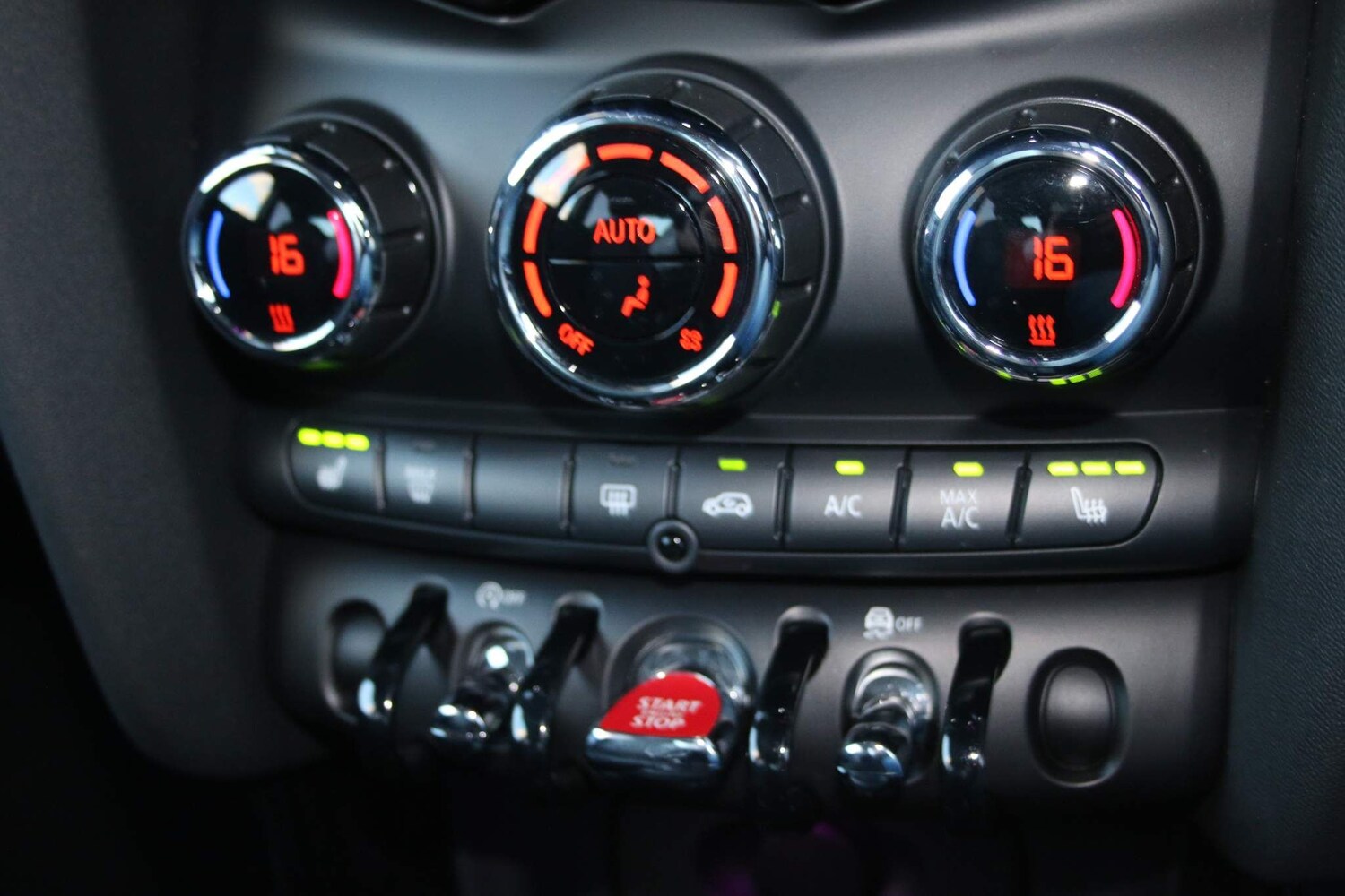 Used MINI Hatch 2019 for sale - 78006655: Photo 5