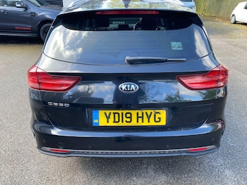 Used Kia Ceed 2019 for sale - 78204785: Photo