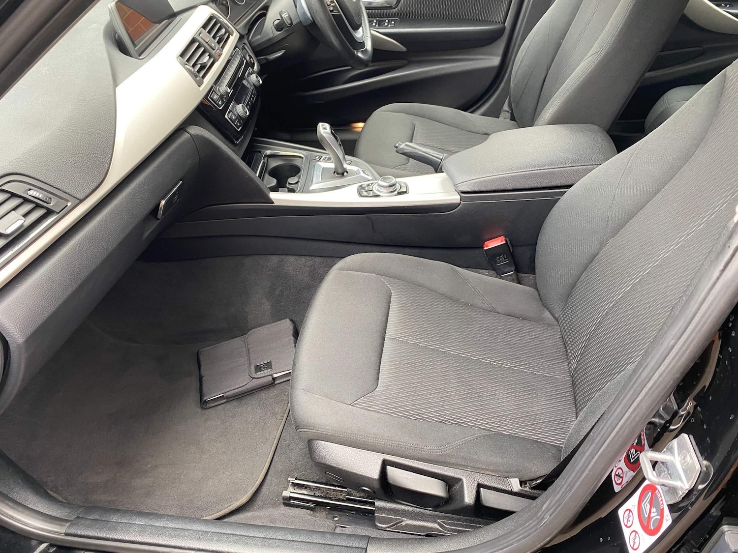 Used BMW 3 Series 2016 for sale - 76990417: Photo 17