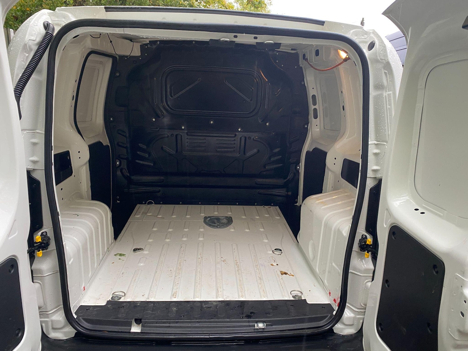 Used Fiat Fiorino 2024 for sale - 76988948: Photo 12