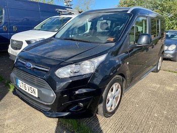 Used Ford Grand Tourneo Connect 2016 for sale - 78561670: Photo