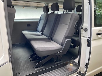 Used Volkswagen Transporter 2018 for sale - 78648080: Photo