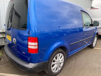 Used Volkswagen Caddy 2013 for sale - 77695794: Photo