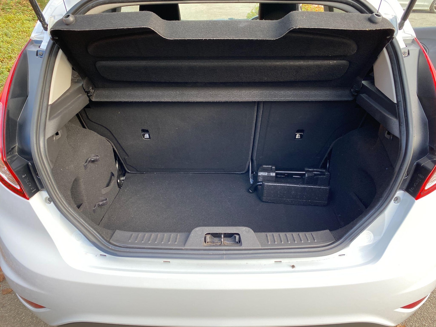 Used Ford Fiesta 2017 for sale - 76512876: Photo 11