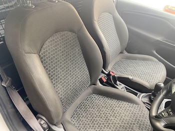 Used Vauxhall Corsa Van 2018 for sale - 79396015: Photo