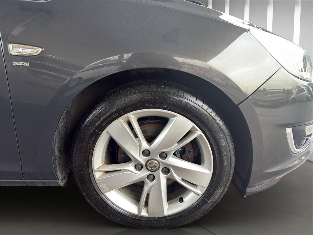Used Vauxhall Astra 2013 for sale - 77945471: Photo 18