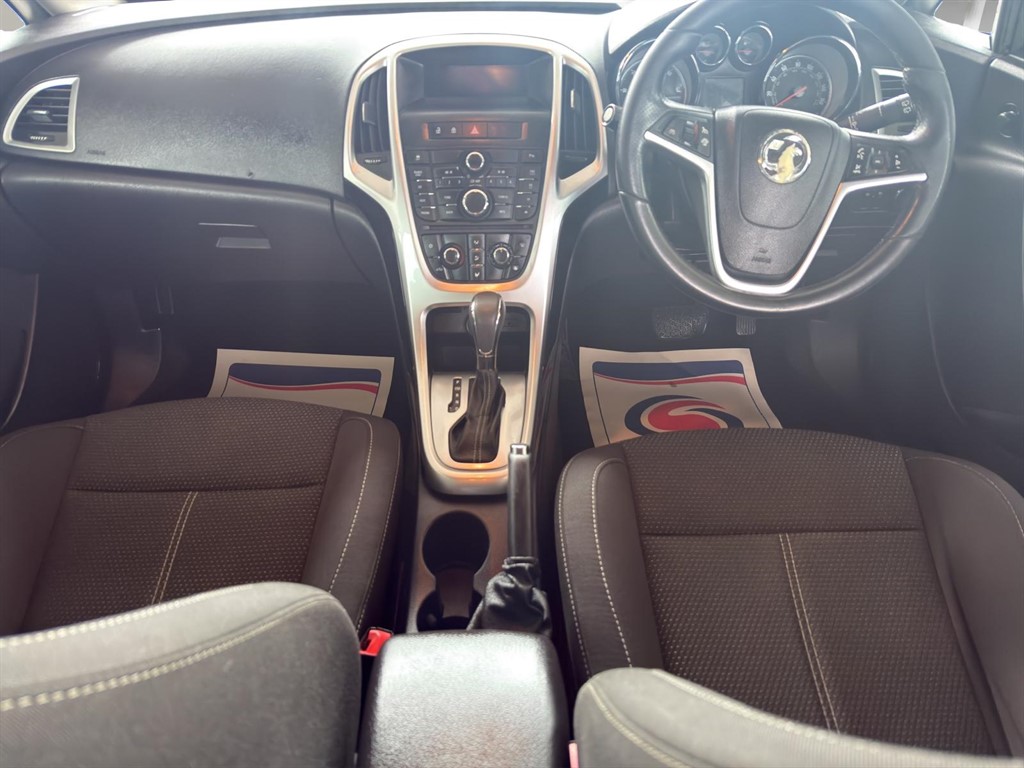 Used Vauxhall Astra 2013 for sale - 77945471: Photo 9