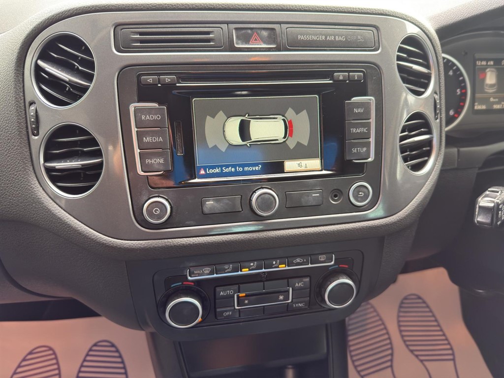 Used Volkswagen Tiguan 2015 for sale - 77945472: Photo 11