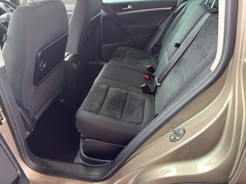 Used Volkswagen Tiguan 2015 for sale - 77945472: Photo 14