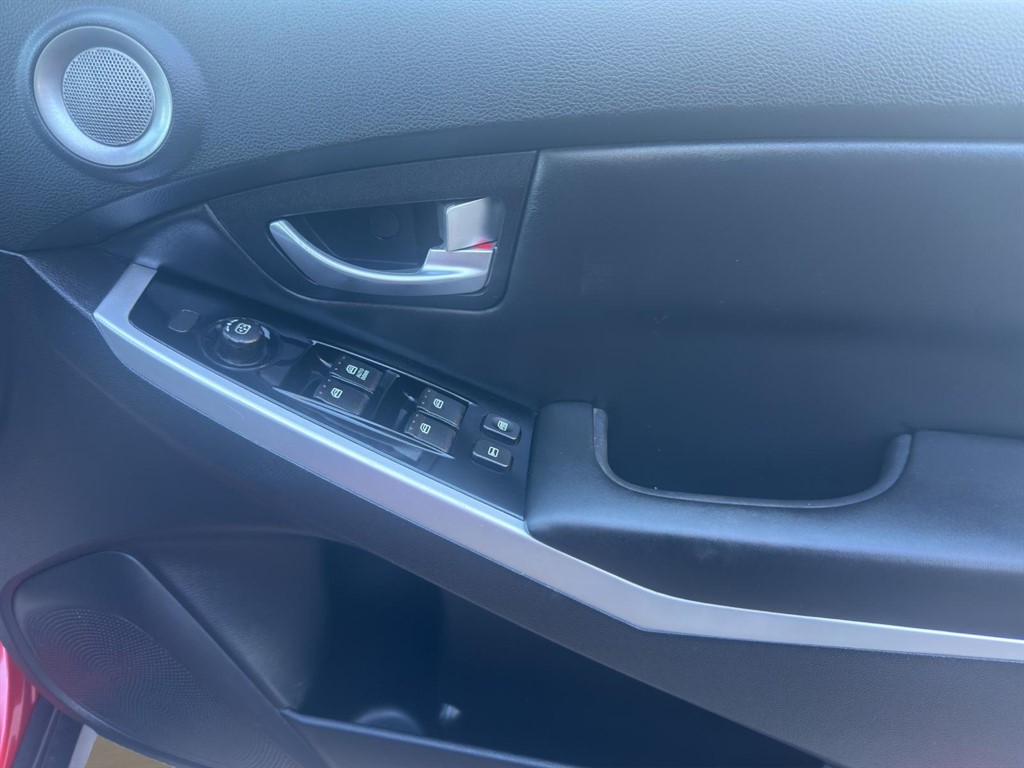 Used Ssangyong Korando 2014 for sale - 77945463: Photo 15