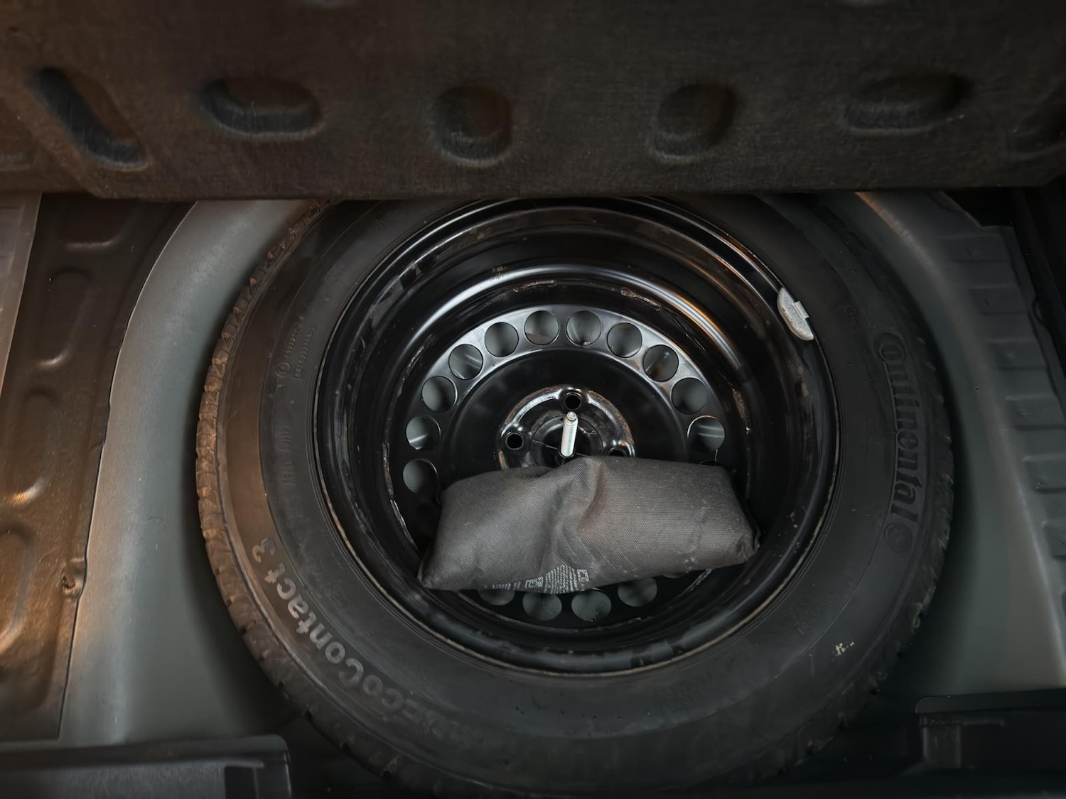 Used Vauxhall Corsa 2012 for sale - 77168344: Photo 19