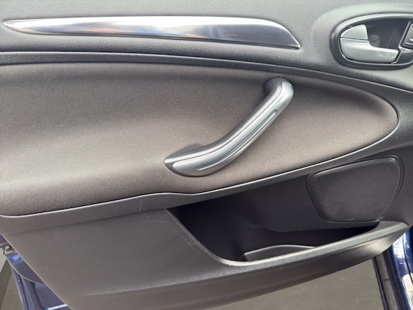 Used Ford S-Max 2012 for sale - 76231926: Photo 14
