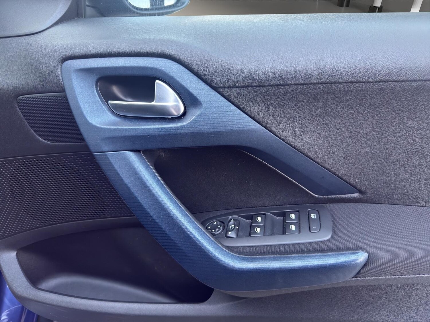 Used Peugeot 2008 2014 for sale - 78040342: Photo 12