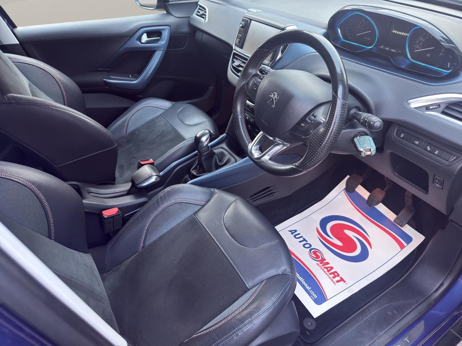 Used Peugeot 2008 2014 for sale - 78040342: Photo 9