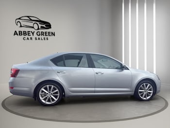 Used Skoda Octavia 2014 for sale - 76491266: Photo