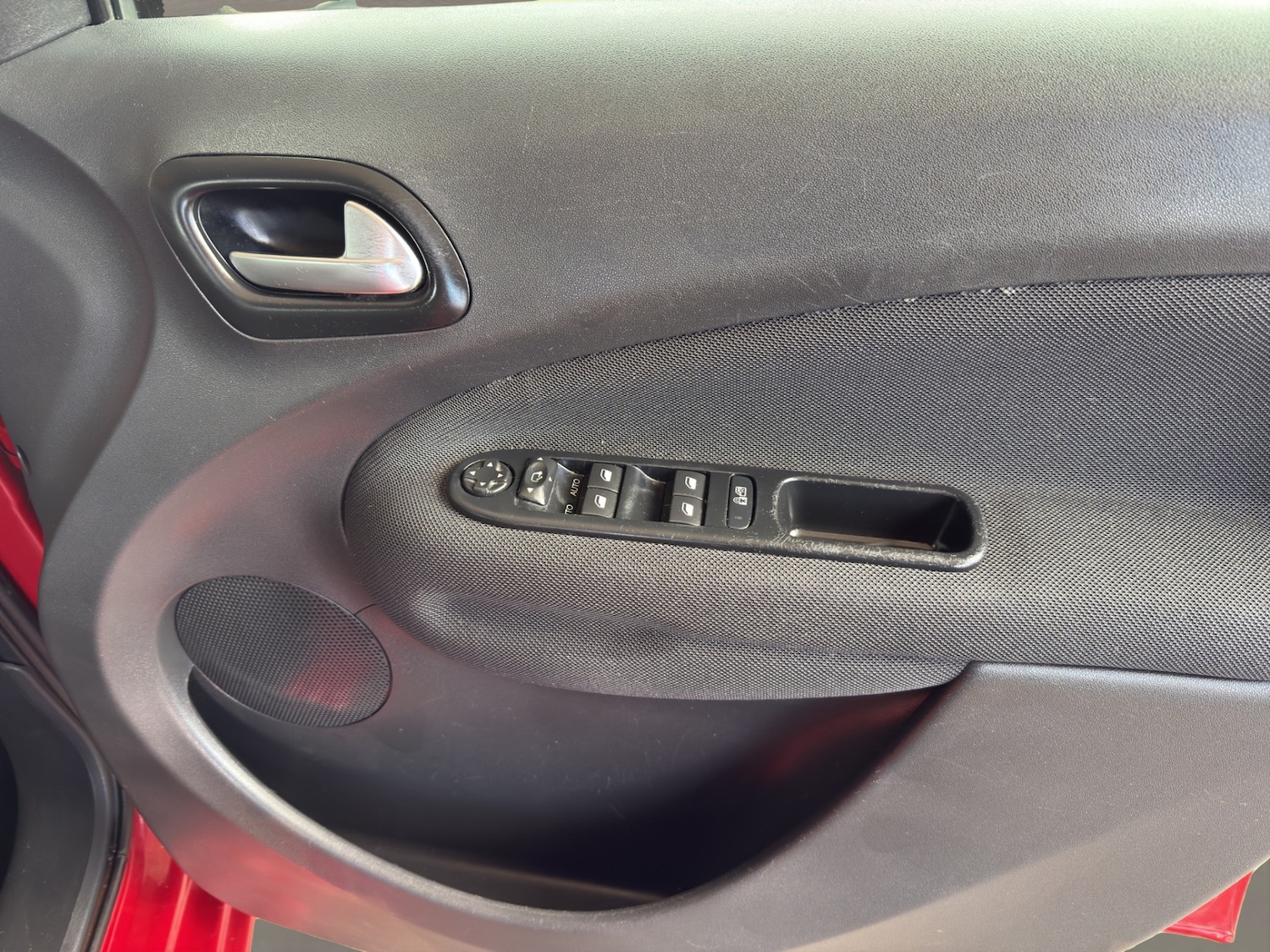 Used Citroen C3 Picasso 2016 for sale - 76352237: Photo 12