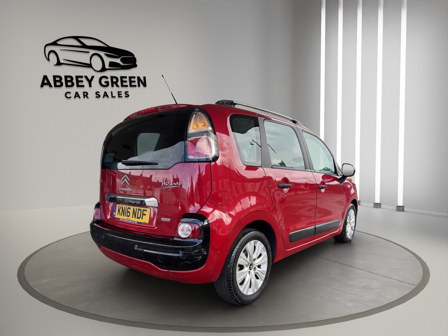 Used Citroen C3 Picasso 2016 for sale - 76352237: Photo 4