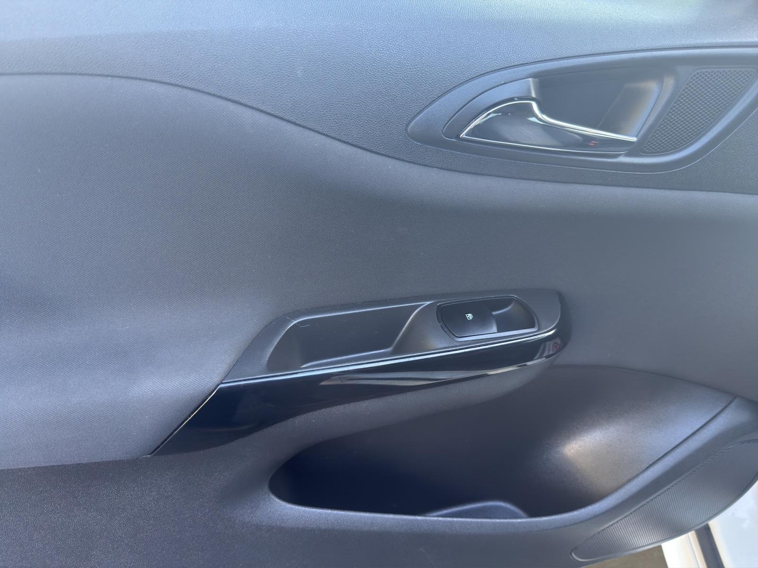 Used Vauxhall Corsa 2016 for sale - 76735011: Photo 15