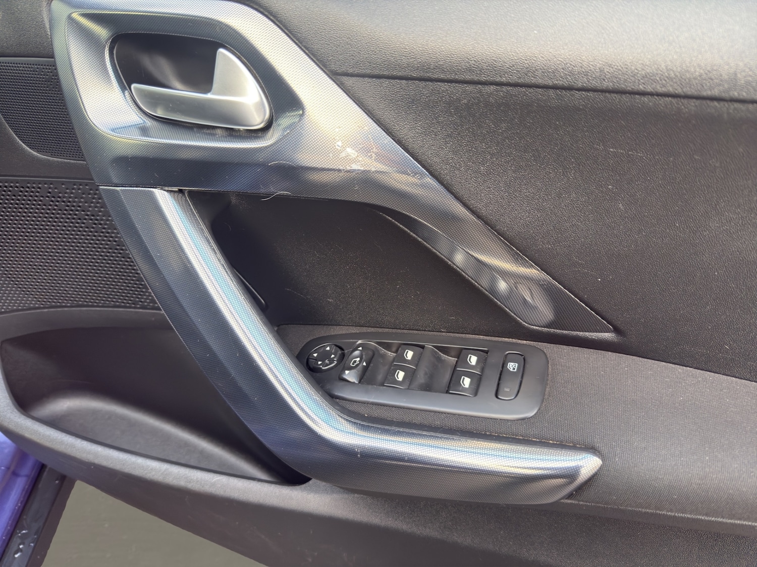 Used Peugeot 2008 2014 for sale - 77019050: Photo 15