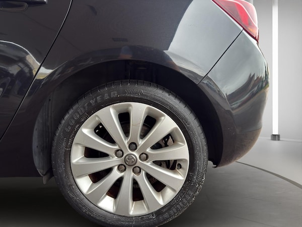 Used Vauxhall Astra 2012 for sale - 76126524: Photo 18