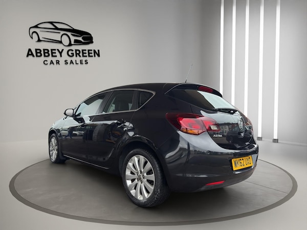 Used Vauxhall Astra 2012 for sale - 76126524: Photo 5