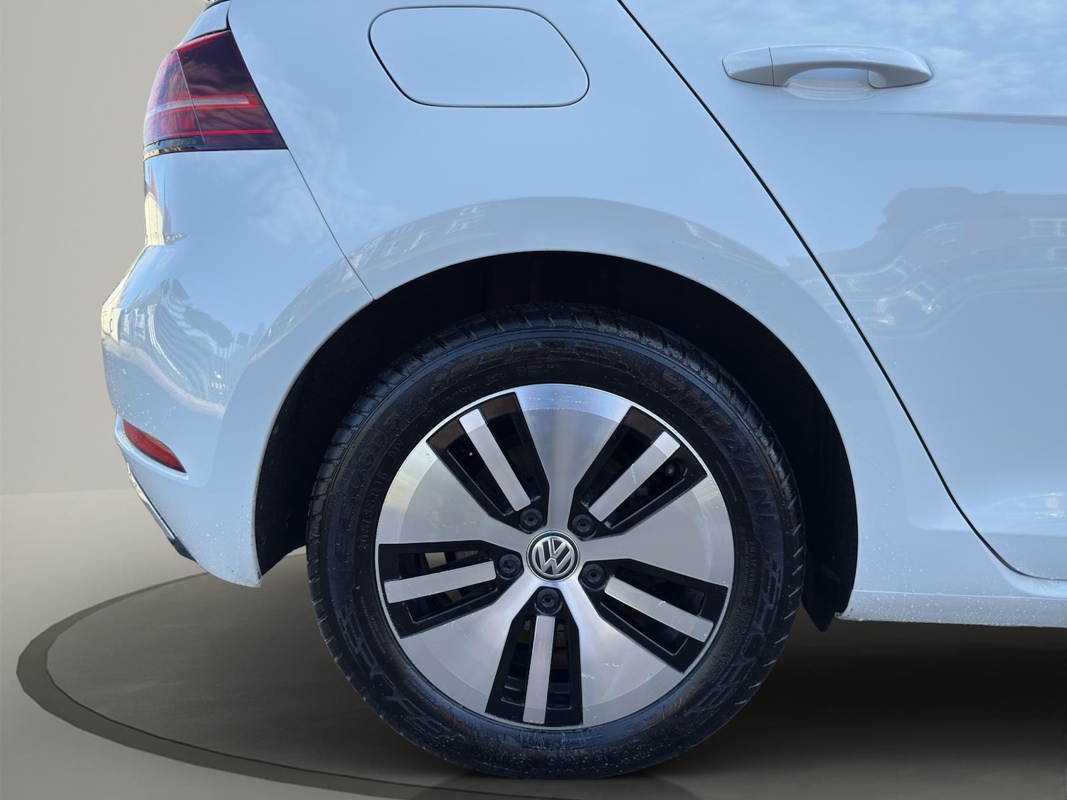 Used Volkswagen Golf 2019 for sale - 75820803: Photo 20