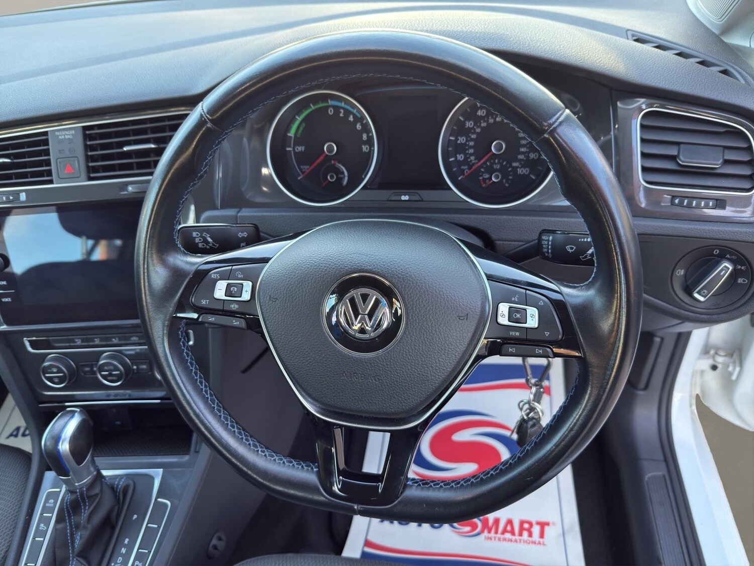 Used Volkswagen Golf 2019 for sale - 75820803: Photo 9