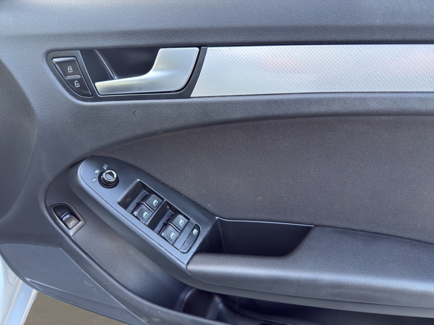 Used Audi A4 2011 for sale - 77747070: Photo 14