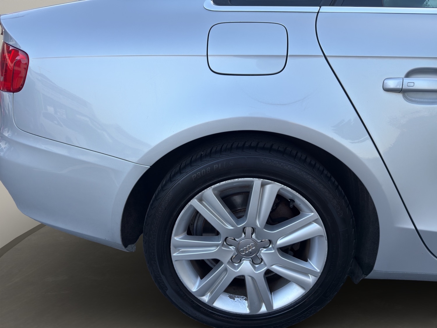 Used Audi A4 2011 for sale - 77747070: Photo 17