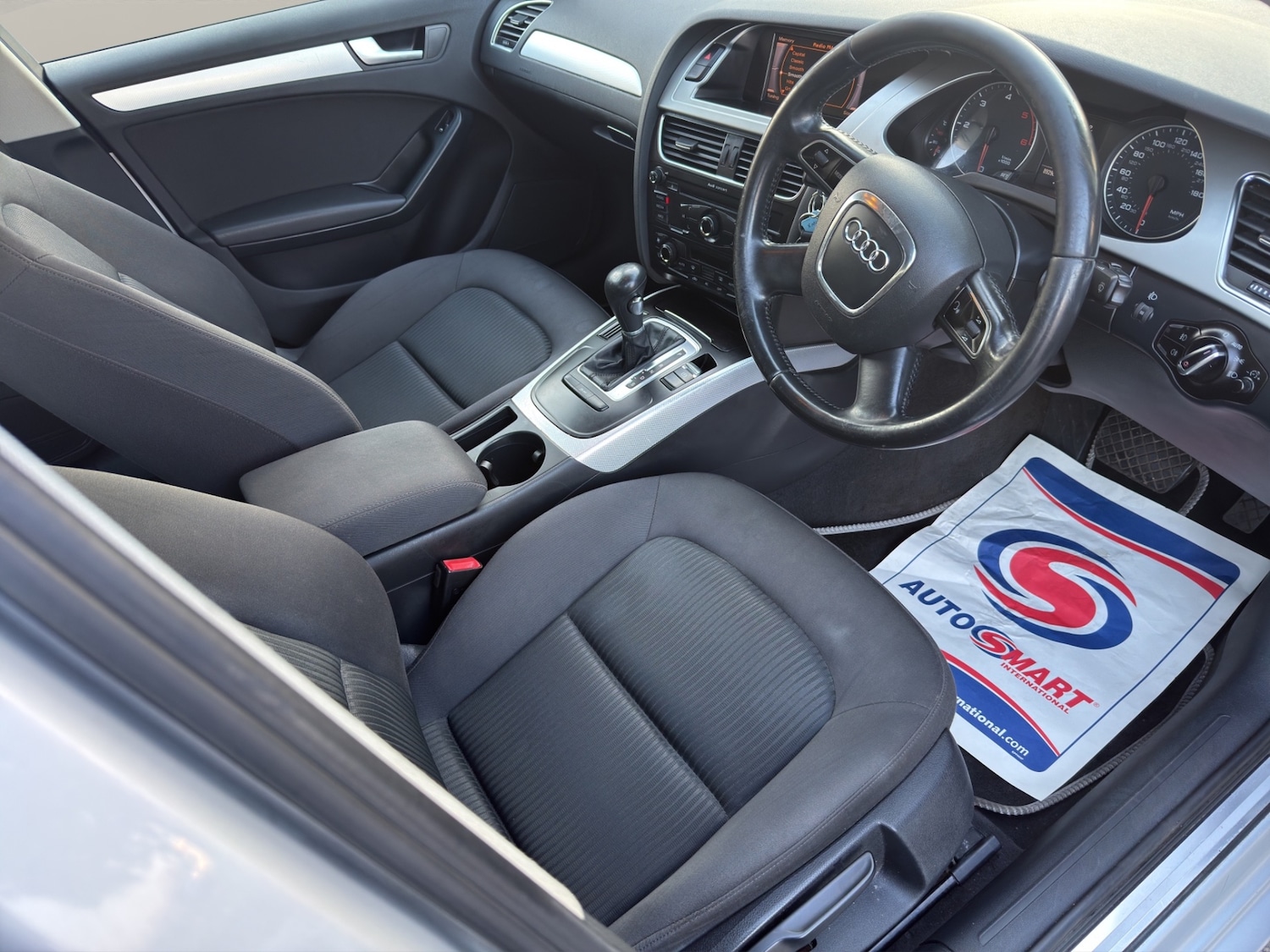 Used Audi A4 2011 for sale - 77747070: Photo 9