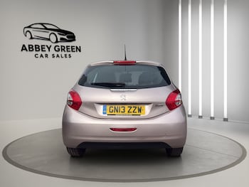 Used Peugeot 208 2013 for sale - 78091611: Photo