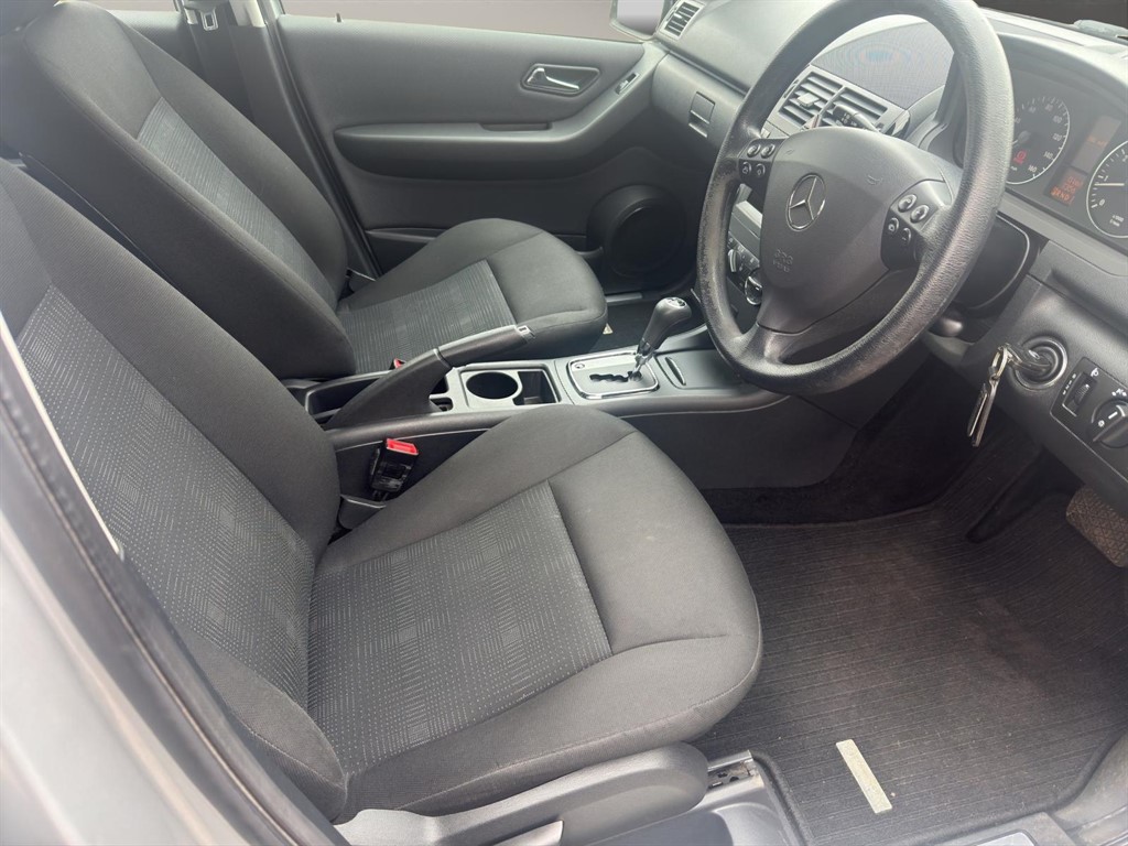 Used Mercedes-Benz A-Class 2012 for sale - 78014914: Photo 11