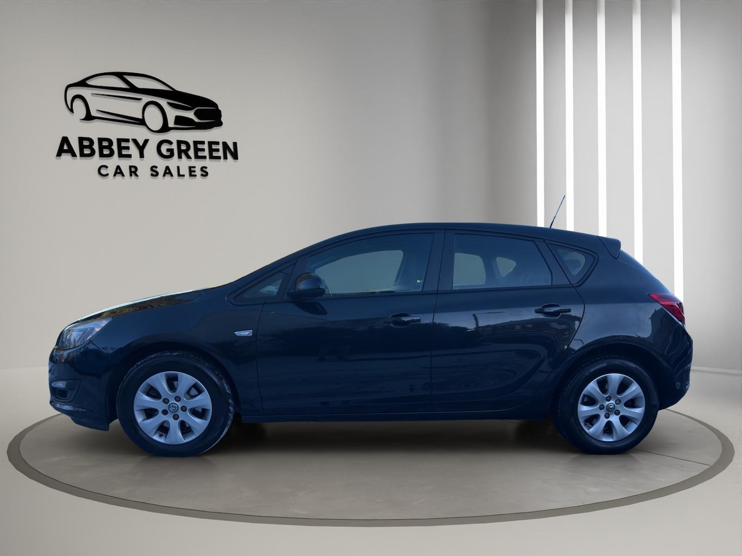 Used Vauxhall Astra 2014 for sale - 77103397: Photo 2