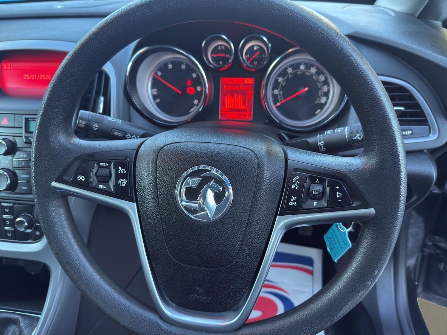 Used Vauxhall Astra 2014 for sale - 77103397: Photo 9