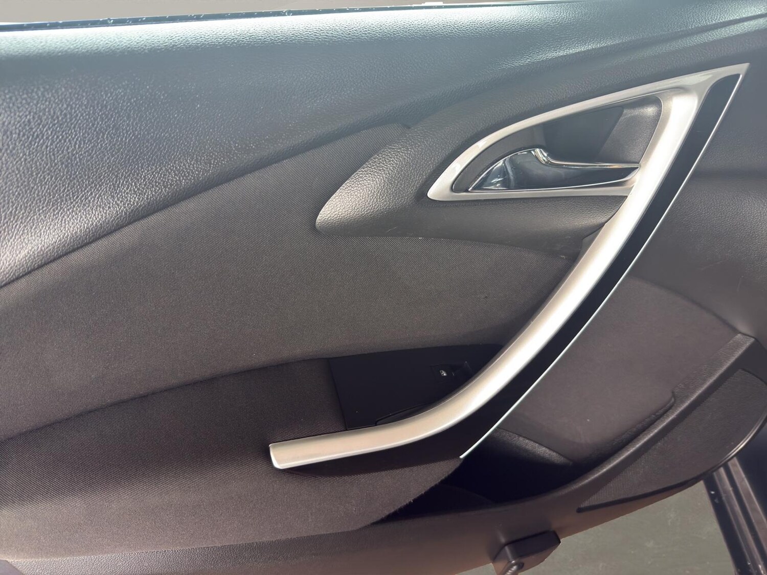 Used Vauxhall Astra 2013 for sale - 77487098: Photo 15